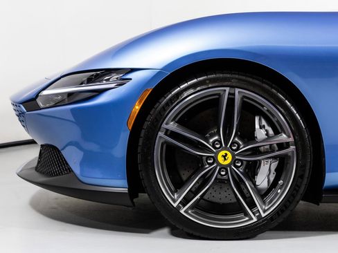 Used 2024 Ferrari Roma image 12