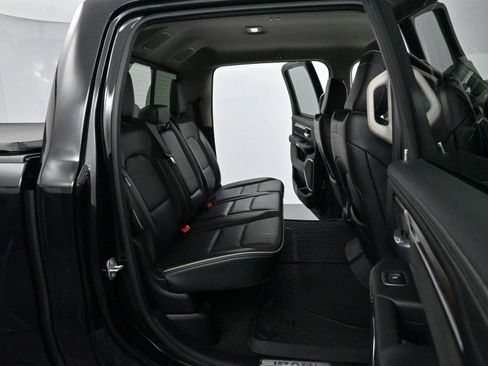 Used 2022 RAM 1500 Laramie image 31