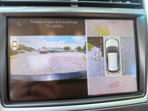 Used 2016 Lincoln MKX Reserve w/ Luxury Package FWD image 17