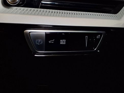 New 2026 Cadillac Optiq Luxury 1 RWD image 17