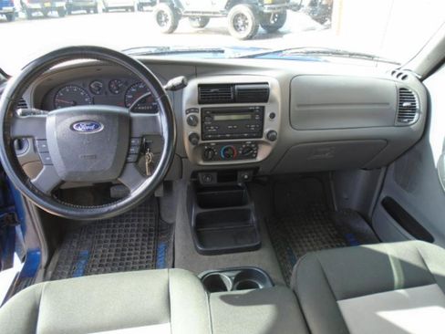 Used 2011 Ford Ranger XLT image 12