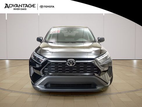 Certified 2025 Toyota RAV4 LE FWD image 3