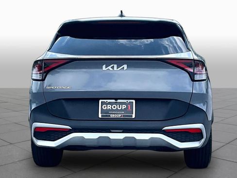 Used 2024 Kia Sportage EX FWD image 5