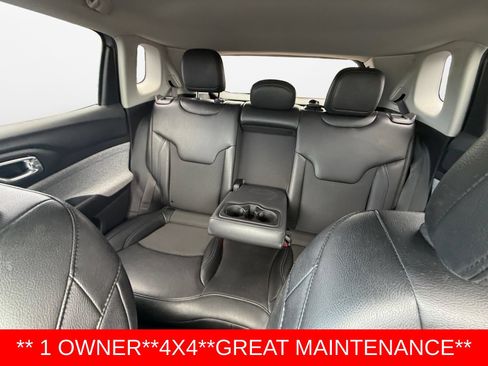 Used 2022 Jeep Compass Latitude AWD/4WD image 13