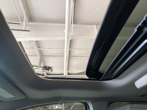 Used 2015 GMC Acadia Denali AWD/4WD image 12