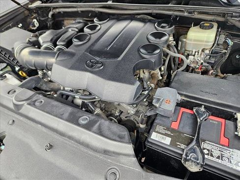 Used 2019 Toyota 4Runner SR5 image 21