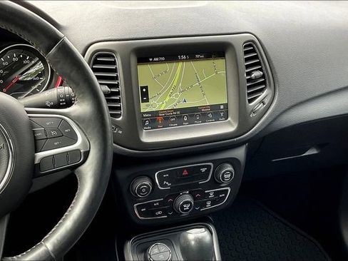 Used 2018 Jeep Compass Trailhawk w/ Leather Interior Group image 8