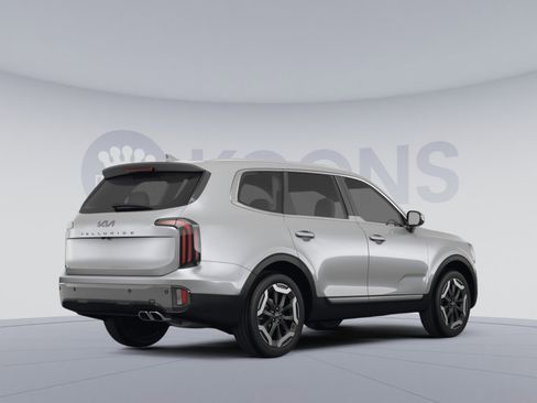 Used 2024 Kia Telluride SX X-Line AWD/4WD image 4