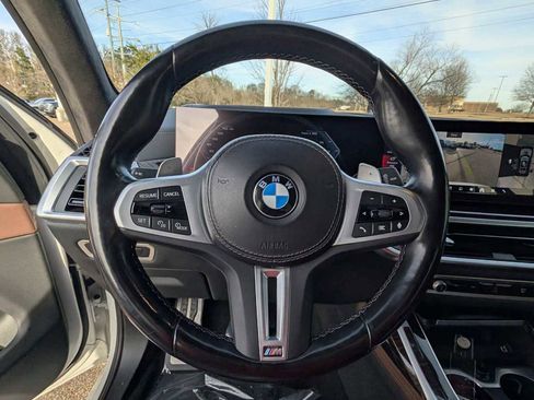 Used 2024 BMW X7 M60i w/ Executive Package image 10