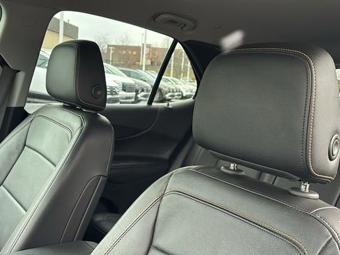Used 2018 Chevrolet Equinox Premier image 25