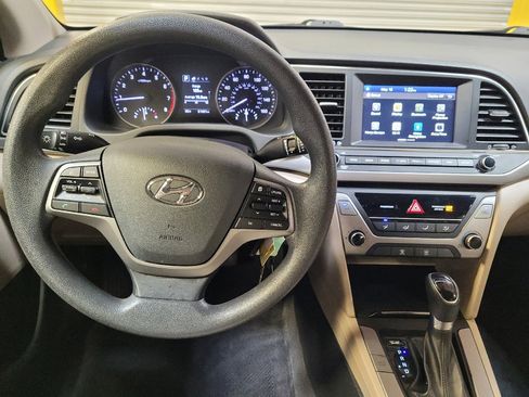 Used 2018 Hyundai Elantra SEL FWD image 22