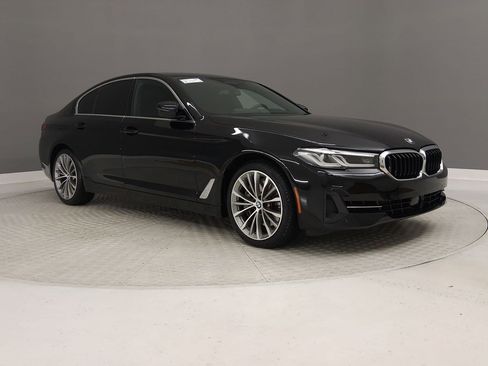 Certified 2022 BMW 540i image 5