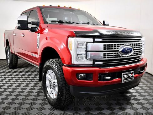 Used 2018 Ford F350 Platinum w/ Platinum Ultimate Package image 5