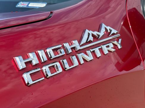Used 2026 Chevrolet Silverado 1500 High Country AWD/4WD image 11