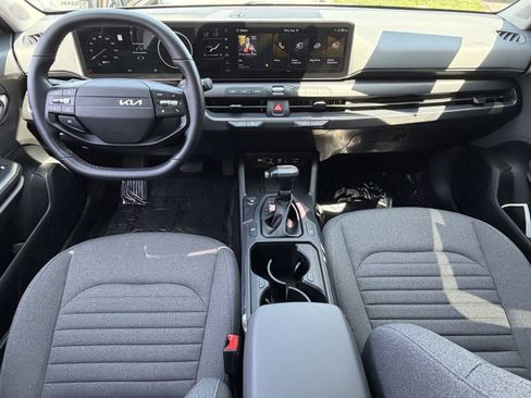 Certified 2025 Kia K4 EX FWD image 25