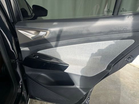 Certified 2023 Volkswagen ID.4 Pro image 22