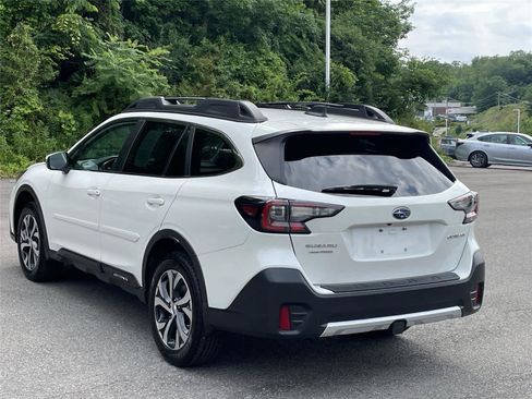 Certified 2021 Subaru Outback Limited AWD/4WD image 3