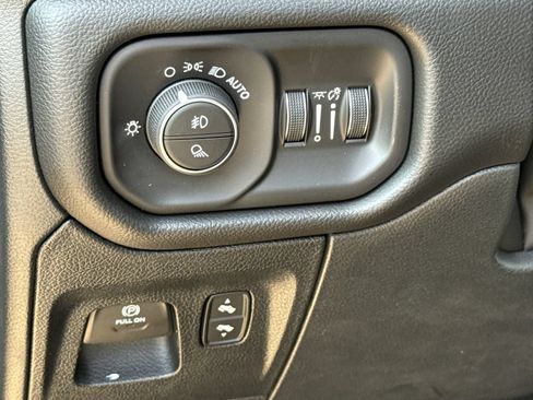 New 2026 RAM 1500 Laramie w/ Night Edition AWD/4WD image 23