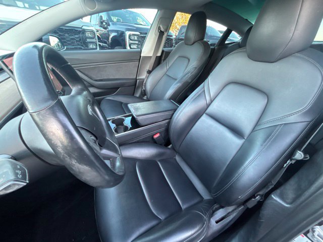 Used 2018 Tesla Model 3 Long Range RWD image 8