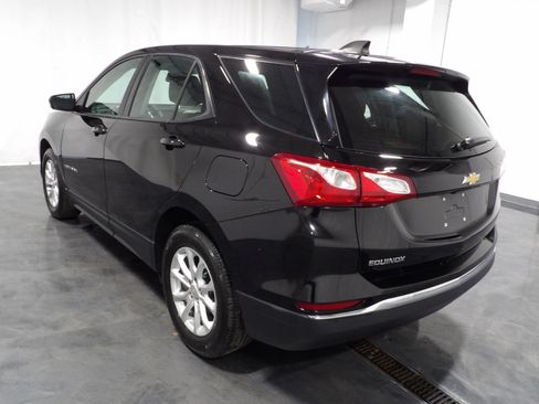 Used 2018 Chevrolet Equinox LS FWD image 6