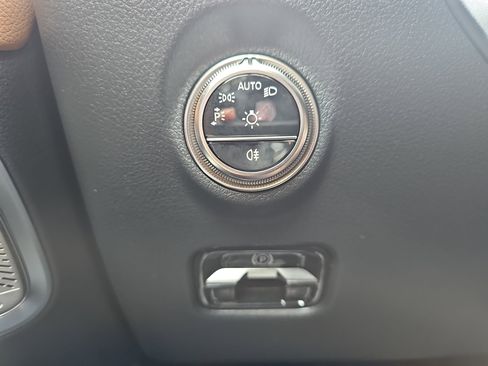 New 2026 Mercedes-Benz CLE 300 4MATIC Cabriolet image 28