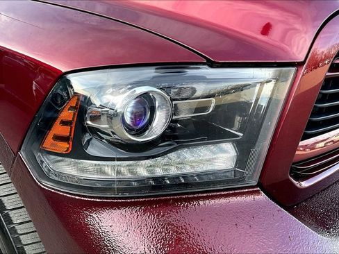 Used 2018 RAM 1500 Sport image 31