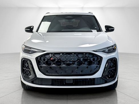 New 2025 Audi SQ5 Premium Plus image 8