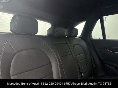 Used 2022 Mercedes-Benz GLC 300 4MATIC image 27