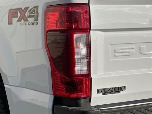 Used 2020 Ford F350 Lariat w/ Chrome Package image 26