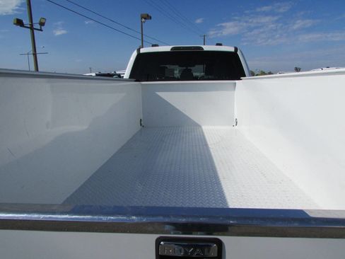 Used 2025 Ford F350 XLT image 17