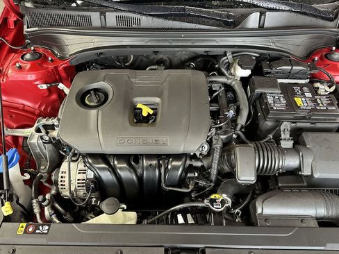 Used 2024 Kia Forte LXS image 7