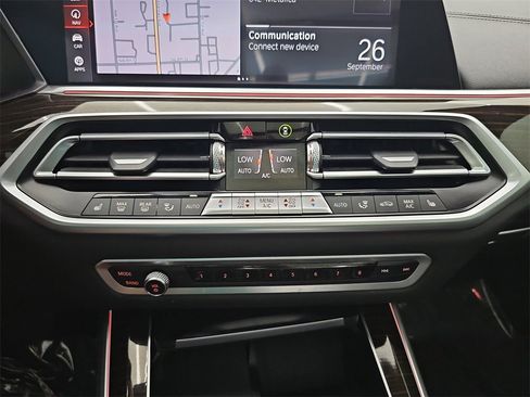 Used 2019 BMW X5 xDrive40i w/ Premium Package 2 image 35