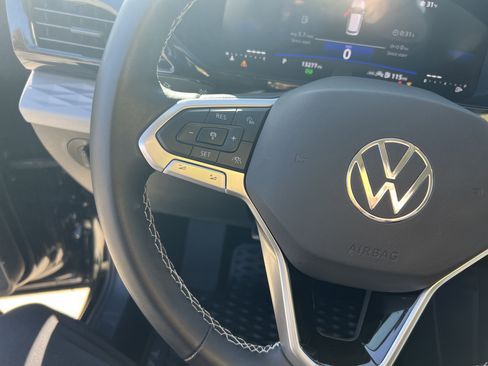 Certified 2024 Volkswagen Taos S image 18