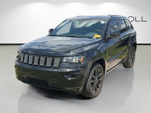 Used 2021 Jeep Grand Cherokee Laredo X RWD image 7