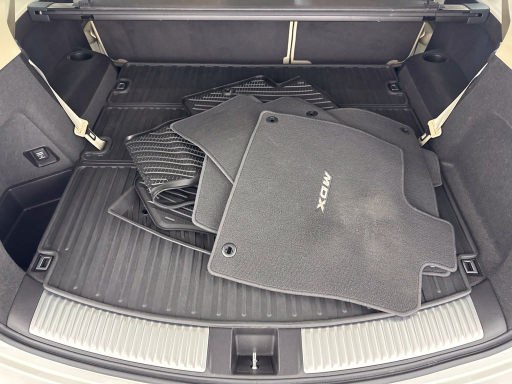 Used 2016 Acura MDX SH-AWD image 48