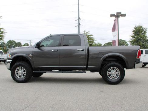 Used 2014 RAM 2500 Laramie w/ Convenience Group image 7