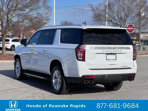 Used 2024 Chevrolet Suburban Premier image 24