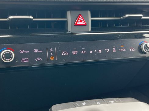 Certified 2024 Kia EV6 Light image 29