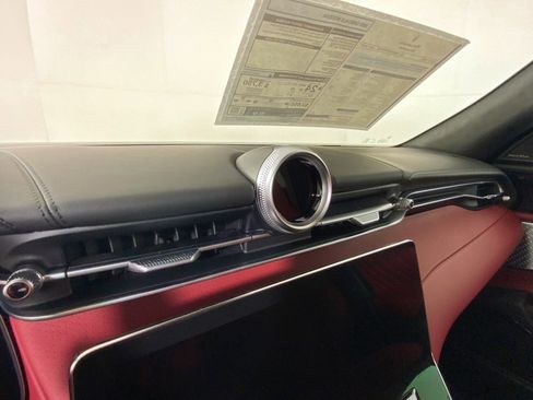 New 2025 Maserati Grecale Modena image 31