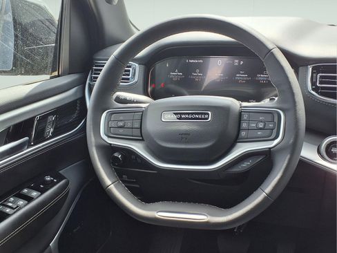 New 2026 Jeep Grand Wagoneer Limited AWD/4WD image 9