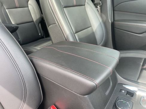 Used 2023 Chevrolet Traverse RS w/ LPO, Floor Liner Package image 47