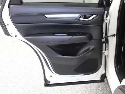 Used 2021 MAZDA CX-5 Touring FWD image 28
