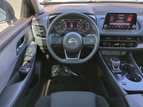 Certified 2023 Nissan Rogue SV image 16