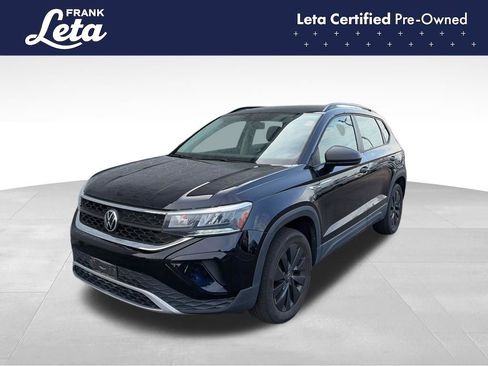 Used 2022 Volkswagen Taos S image 1