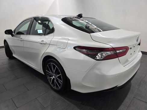 Used 2024 Toyota Camry XLE w/ Navigation Package AWD/4WD image 3
