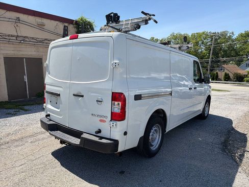 Used 2018 Nissan NV 2500 S RWD image 13