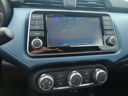 Certified 2025 Nissan Versa SV w/ Trunk Package FWD image 19