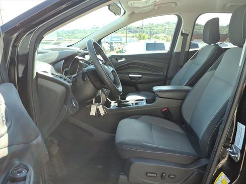 Used 2018 Ford Escape SE w/ SE Sync 3 Package image 7