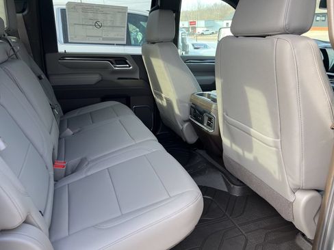 New 2026 Chevrolet Silverado 2500 LTZ w/ LTZ Convenience Package AWD/4WD image 9