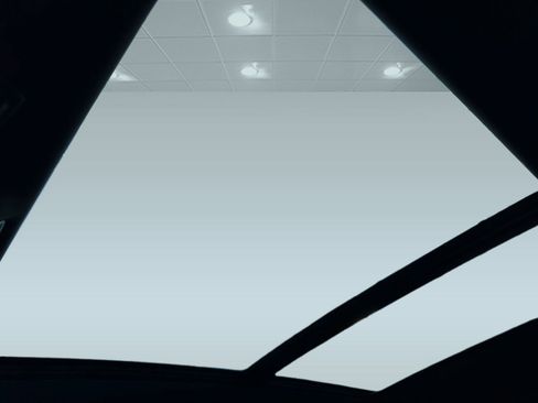 New 2026 Volkswagen Tiguan SE R-Line image 13